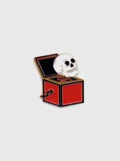 Online BADABOÖM STUDIO Pin's - Crane in a Box