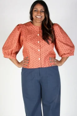Hot BIRDS OF NORTH AMERICA Serin Blouse