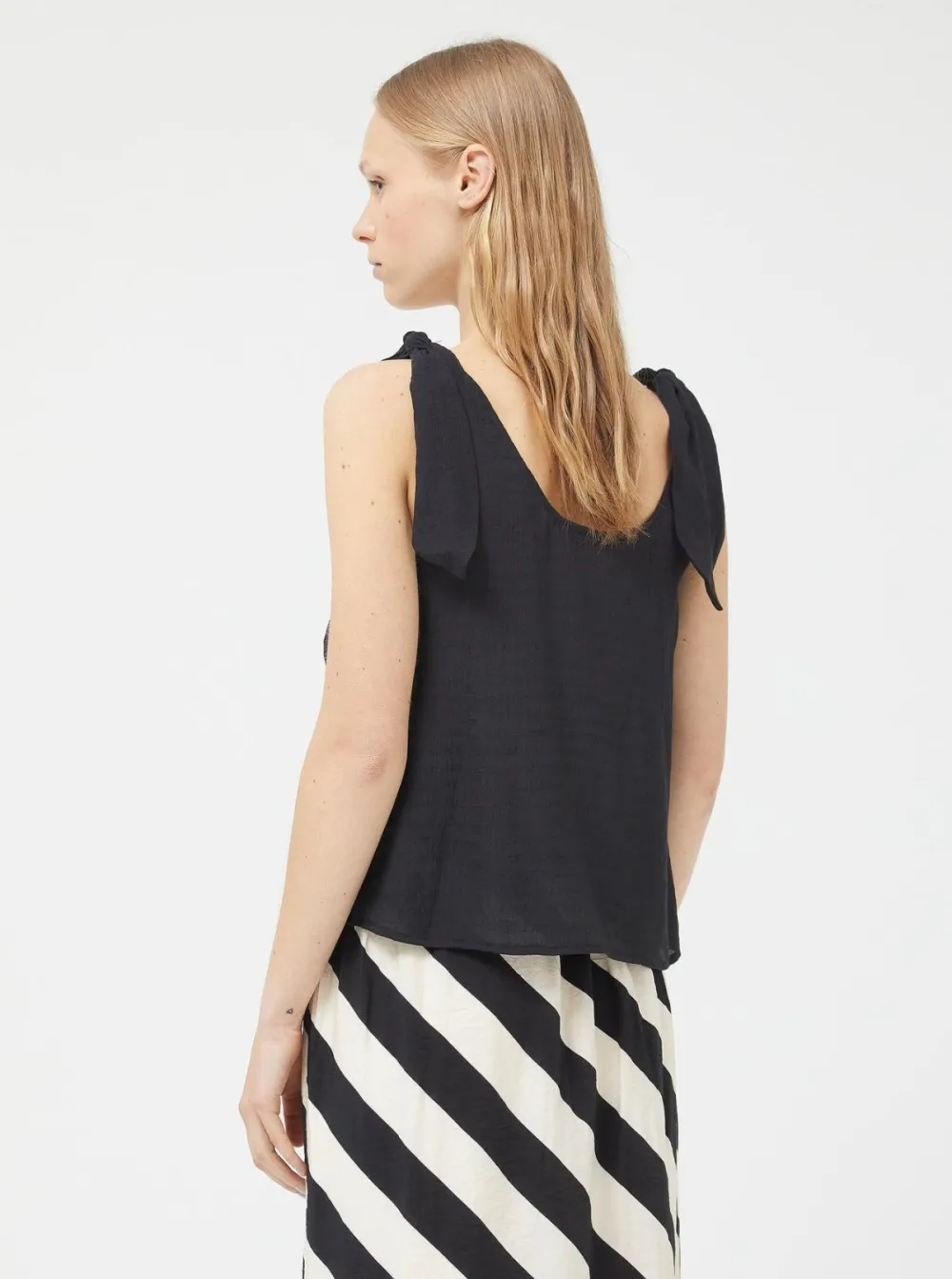 Online COMPANIA FANTASTICA Tied Top - Black