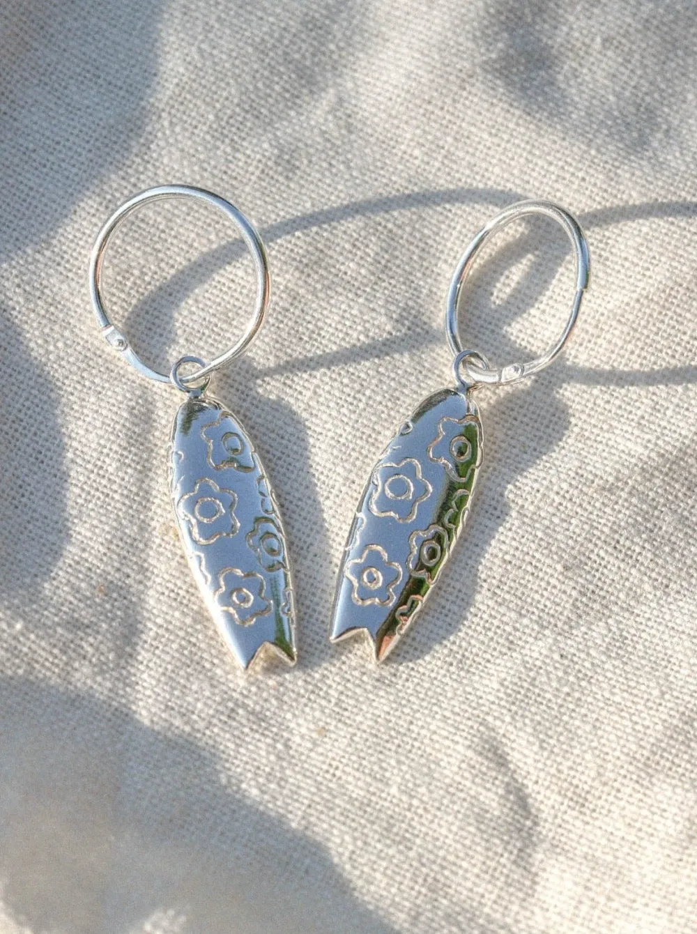 Flash Sale CÔTE OUEST COTE OUEST Surf Flower Earrings - Silver
