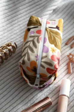 Cheap FREON COLLECTIVE Makeup Bag - Mod Floral