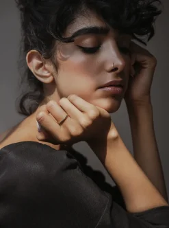Shop MAKSYM Daisy ring