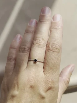 Hot MAKSYM Twisted Ring + Black Spinel - Silver