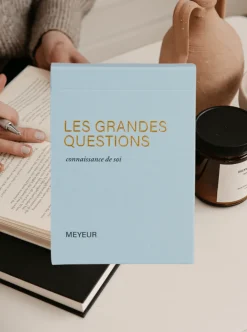 Shop MEYEUR Conversation Game - The Big Questions (Self-knowledge)