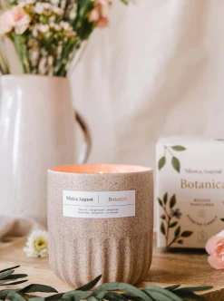 Discount MIMI & AUGUST Candle 11oz - Botanica