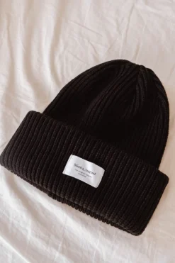 Best Sale MIMI & AUGUST Snuggle Beanie - Black