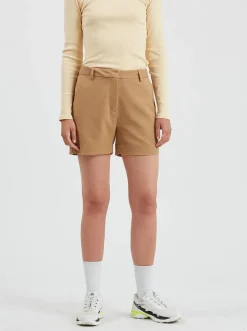 Shop MINIMUM Liljana Shorts - Tiger Eye