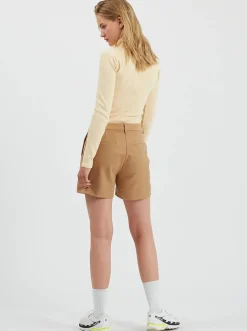 Shop MINIMUM Liljana Shorts - Tiger Eye