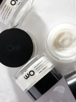 Flash Sale OM ORGANICS Hyaluronic Moisturizing Cream - Coconut